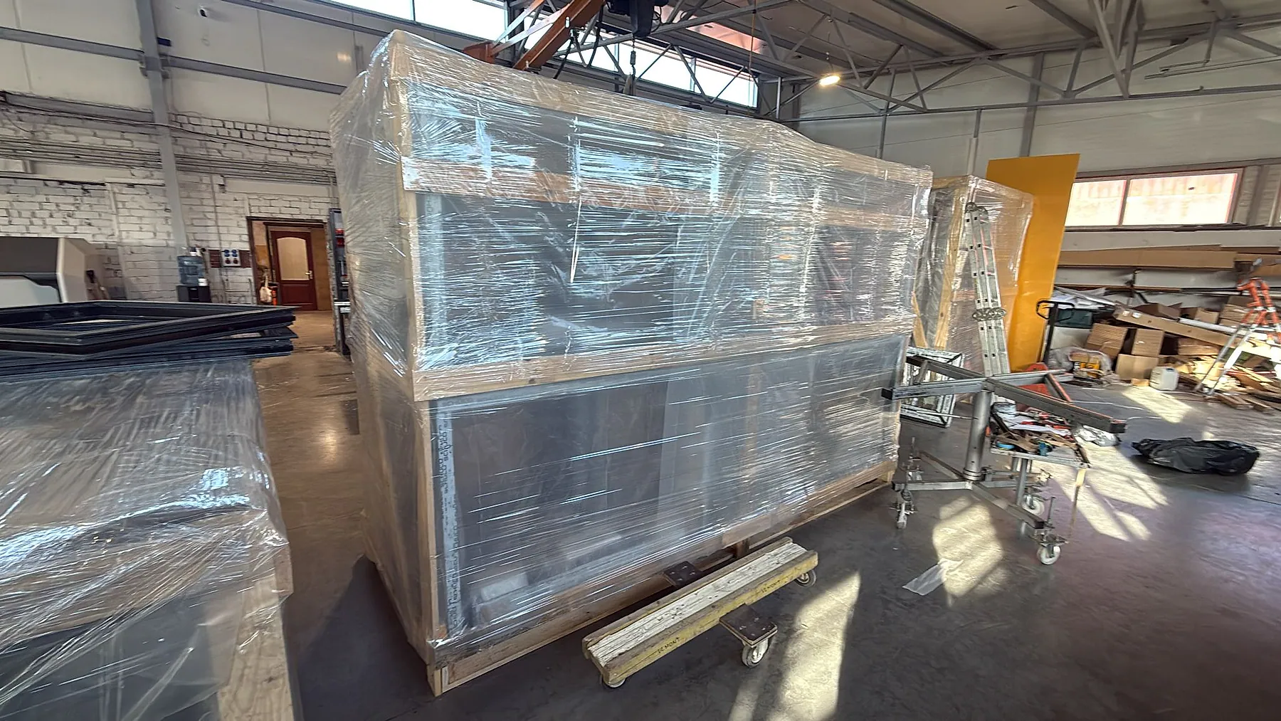 Large custom aluminum element protected for shipping – aluminum project reference featured on Projects & References | Custom Aluminum Windows